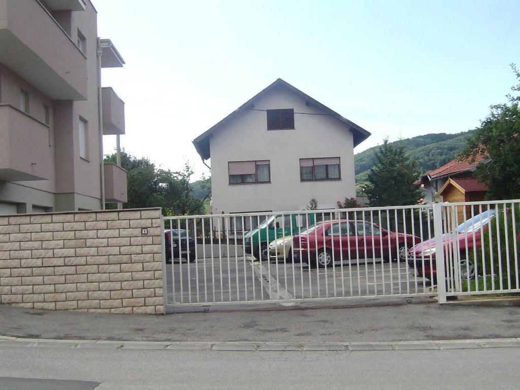 Apartmani Almica Zagreb Bagian luar foto
