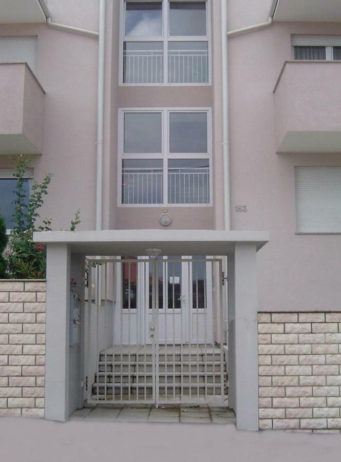 Apartmani Almica Zagreb Bagian luar foto