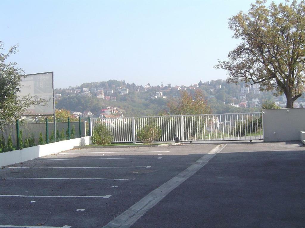 Apartmani Almica Zagreb Bagian luar foto
