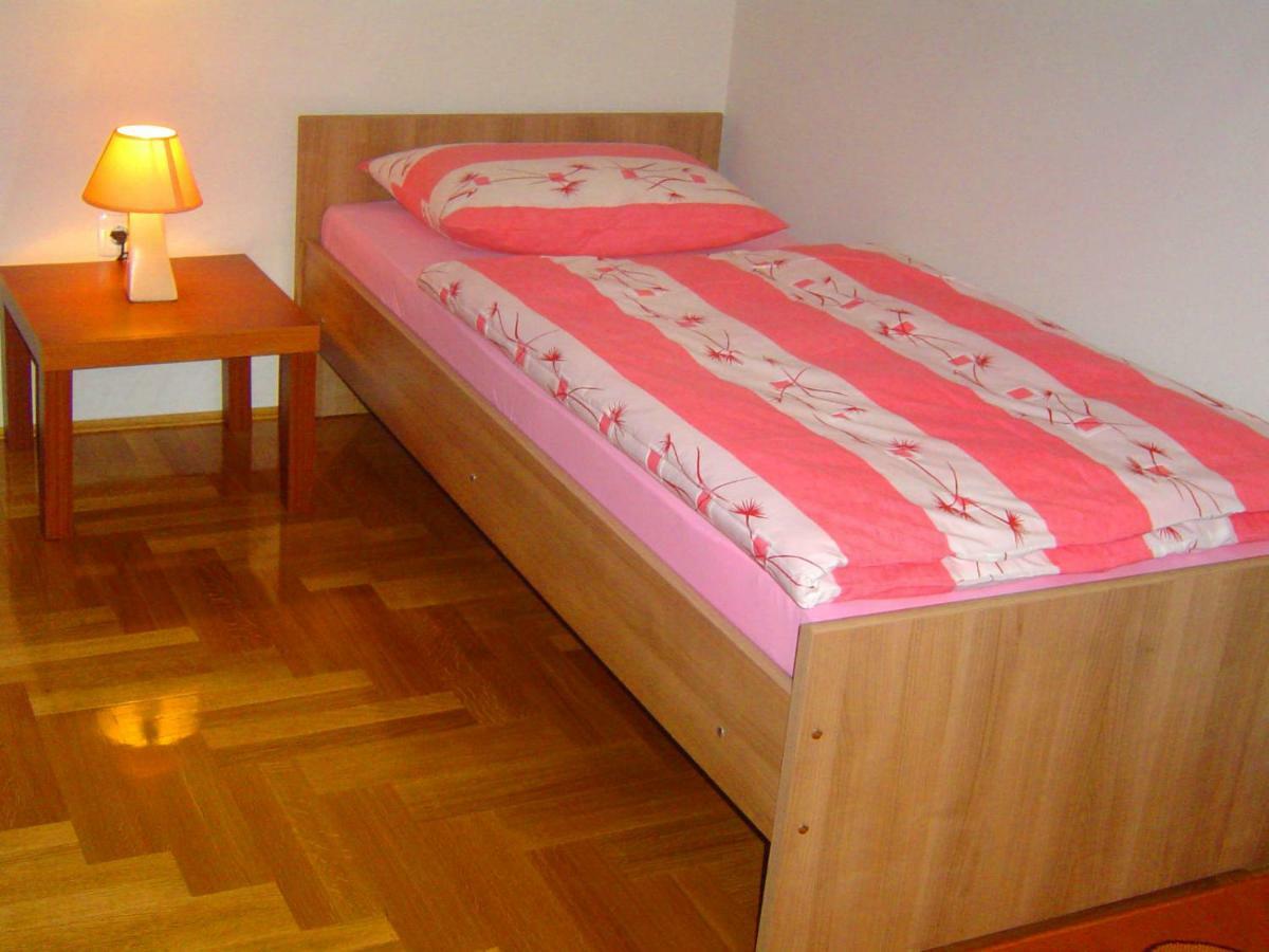 Apartmani Almica Zagreb Bagian luar foto